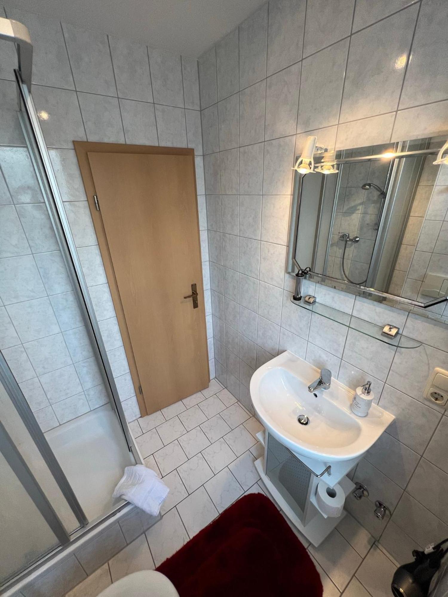 Ferienwohnungen Hennig Heringsdorf  Phòng bức ảnh